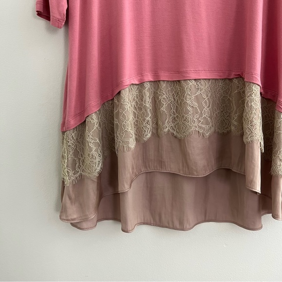 Logo By Lori Goldstein Pink Loose Fit Lace Ruffle Hem Top - Picture 4 of 7